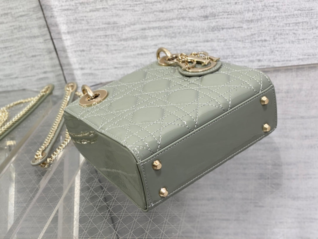 Luxury Diormini lady 17 rock gray patent calfskin