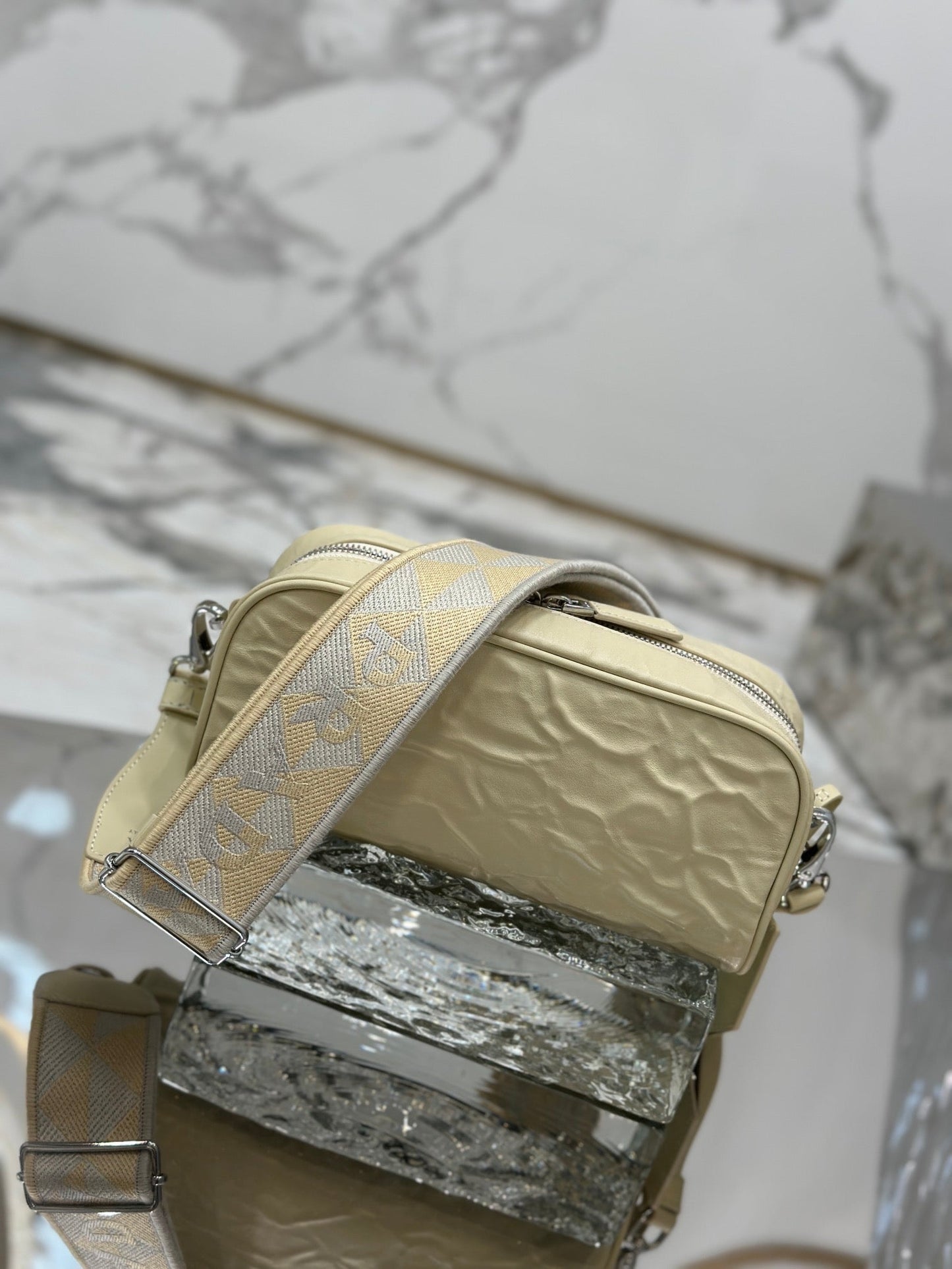 Luxury PradaCAMERA BAG 23 IN CREAM WRINKLED LAMBSKIN