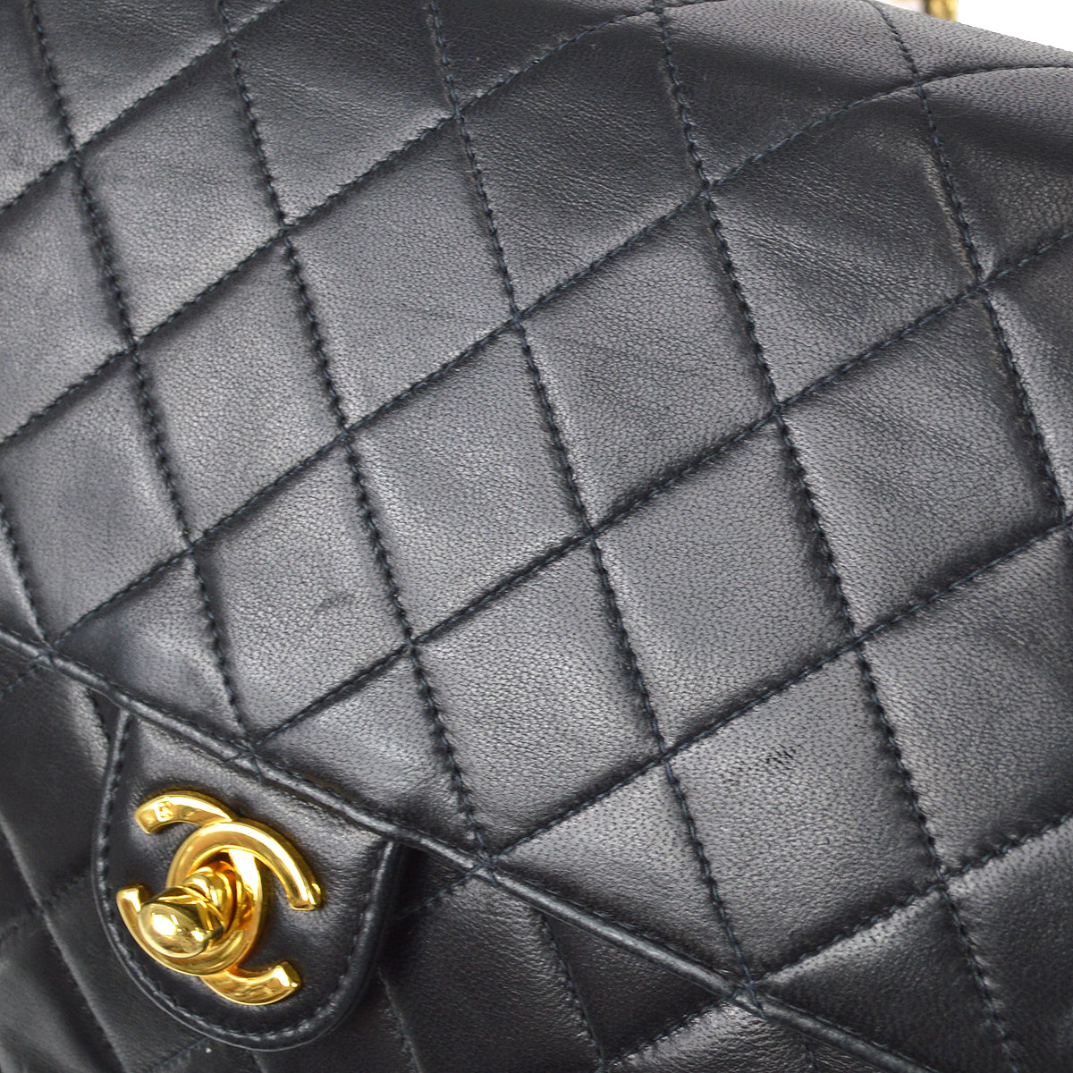 CHANEL Classic Flap Chain Shoulder Bag Black Lambskin 68235