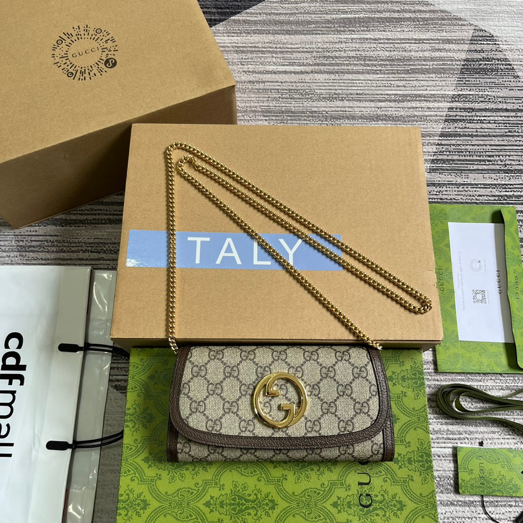 Luxury Gucci BLONDIE SHOULDER BAG 21 IN BEIGE MONOGRAM CANVAS AND DARK BROWN CALFSKIN TRIM GOLD HARDWARE