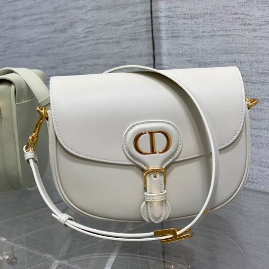 Luxury DiorMEDIUM BOBBY 22CM WHITE CALFSKIN GOLD HARDWARE