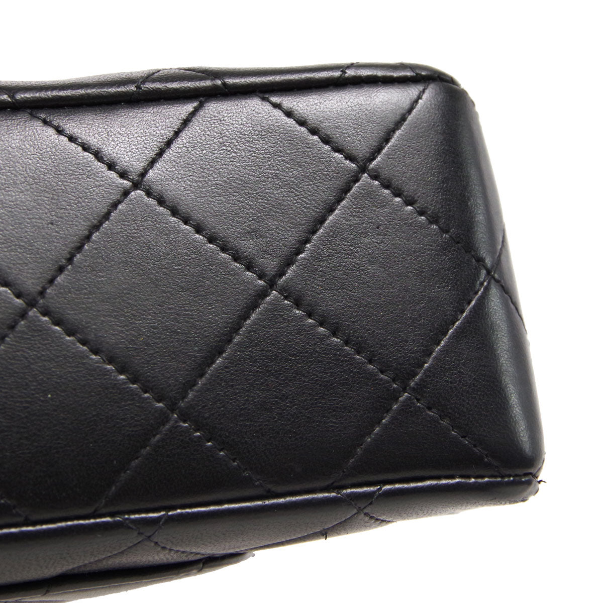 Luxury Chanel 1996-1997 Classic Double Flap Small Black Lambskin 66942
