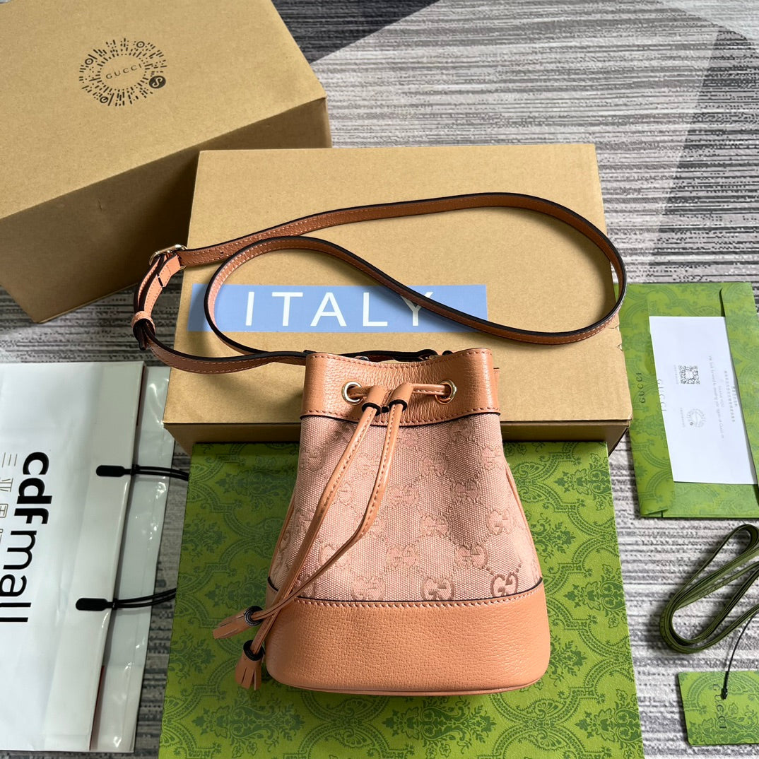 Luxury Gucci GG OPHIDIA MINI 19 BUCKET LIGHT PINK CANVAS AND CALFSKIN