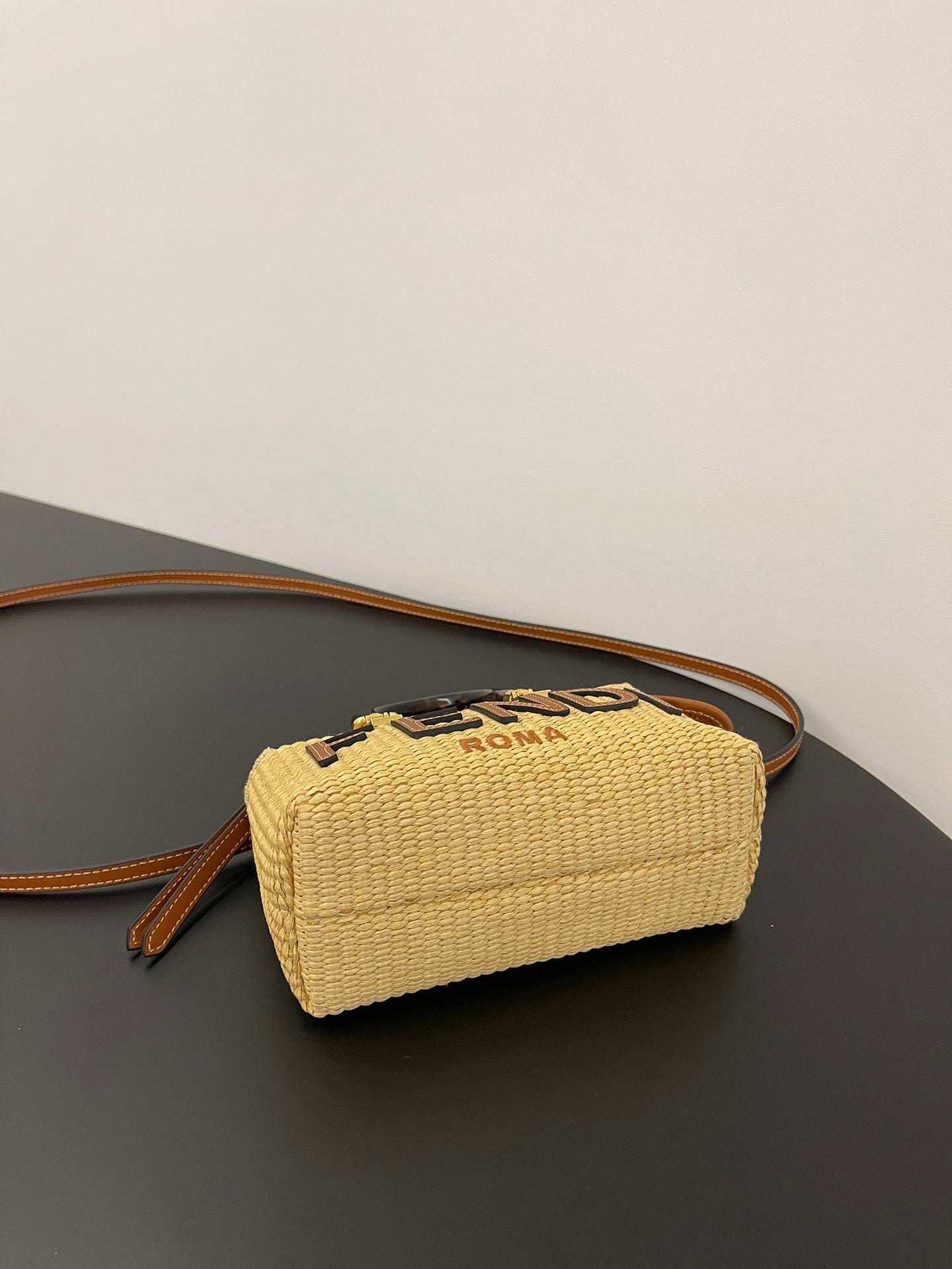 Luxury FendiBY THE WAY MINI 18 IN BEIGE STRAW AND BROWN CALFSKIN TRIM