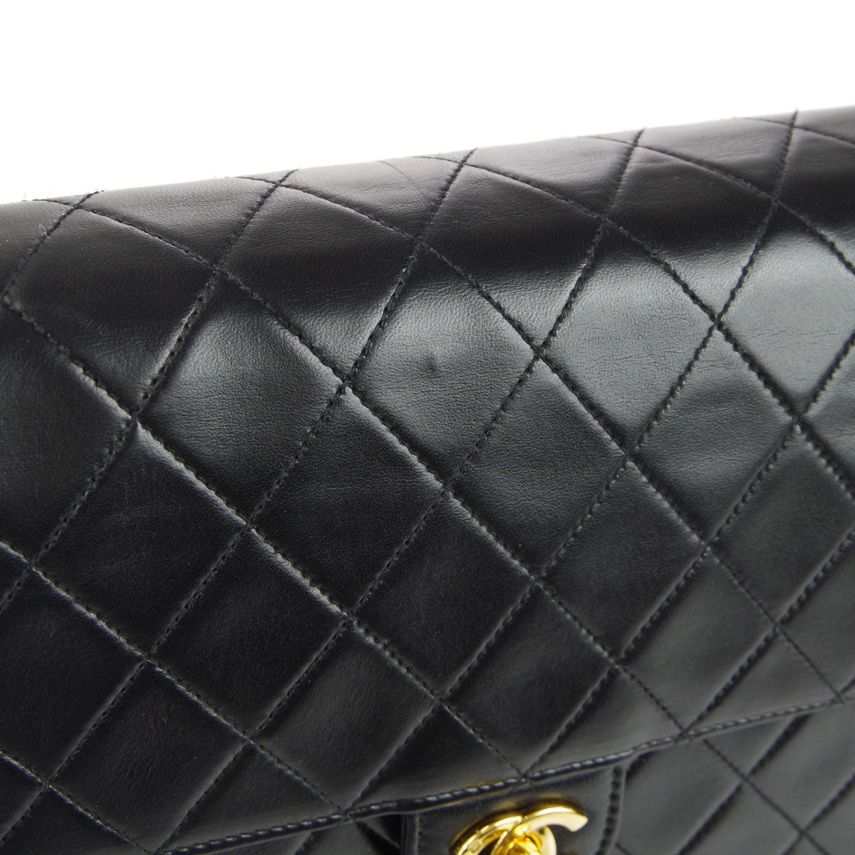 CHANEL Classic Flap Single Chain Shoulder Bag Black Lambskin 67723