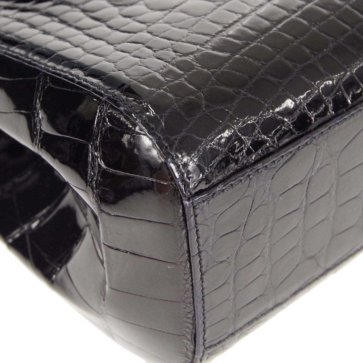 Luxury Chanel * Handbag Black Crocodile 89696