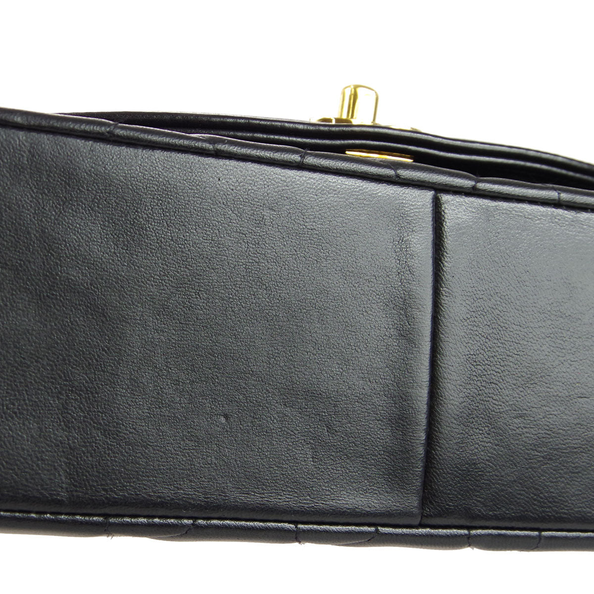 Luxury Chanel Medium Diana Chain Shoulder Bag Black Lambskin 97730