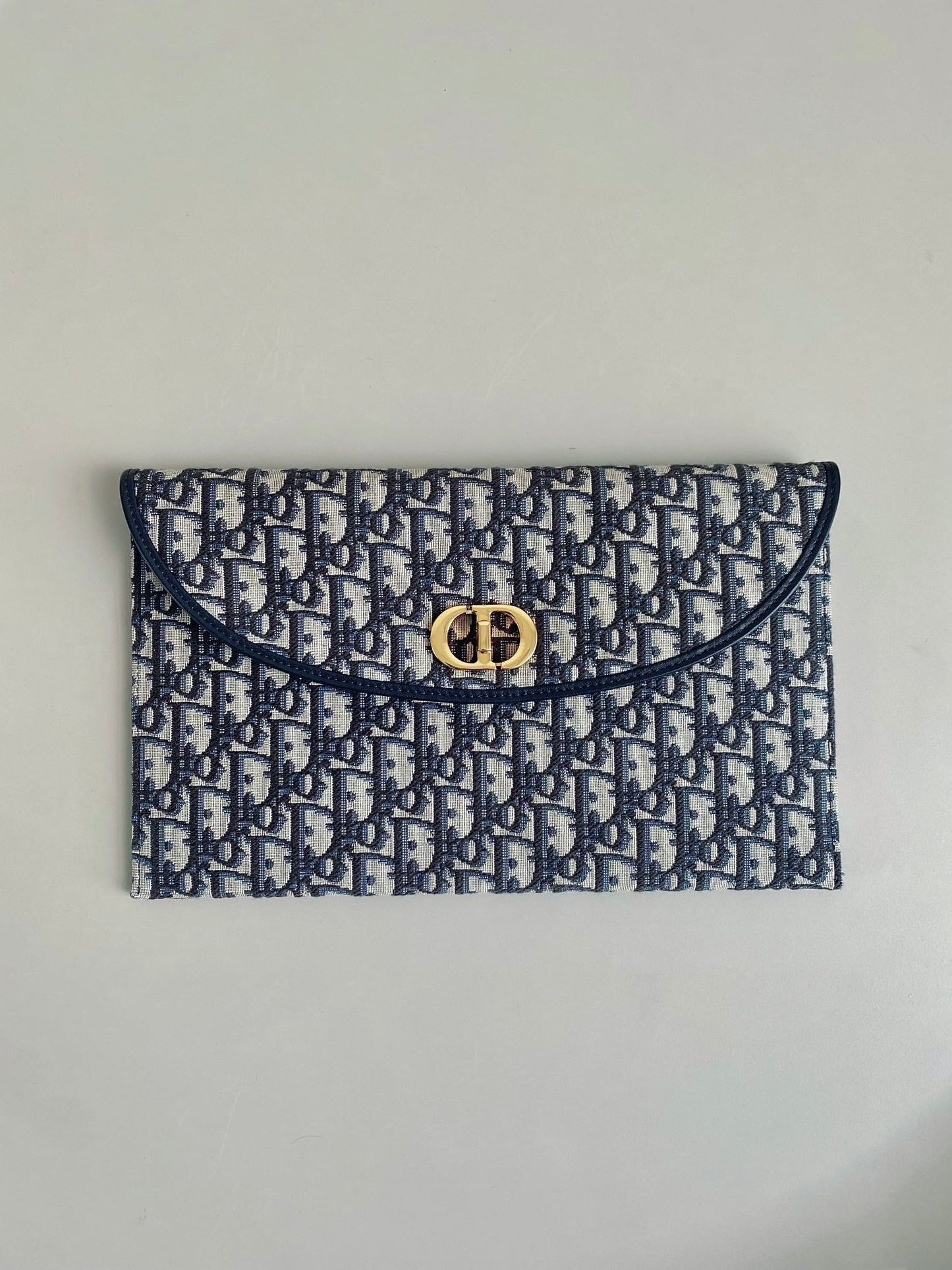 Luxury Dior30 CLUTCH BAG IN BLUE OBLIQUE JACQUARD