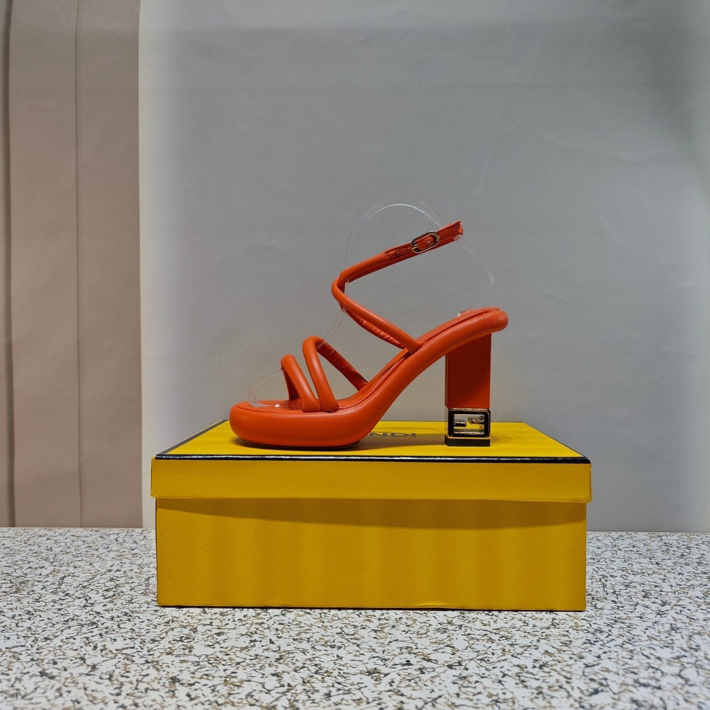 Luxury FendiLuxury FendiCHUNKY HIGH-HEELED SANDAL IN ORANGE RED CALFKIN WITH GOLD HARDWARE