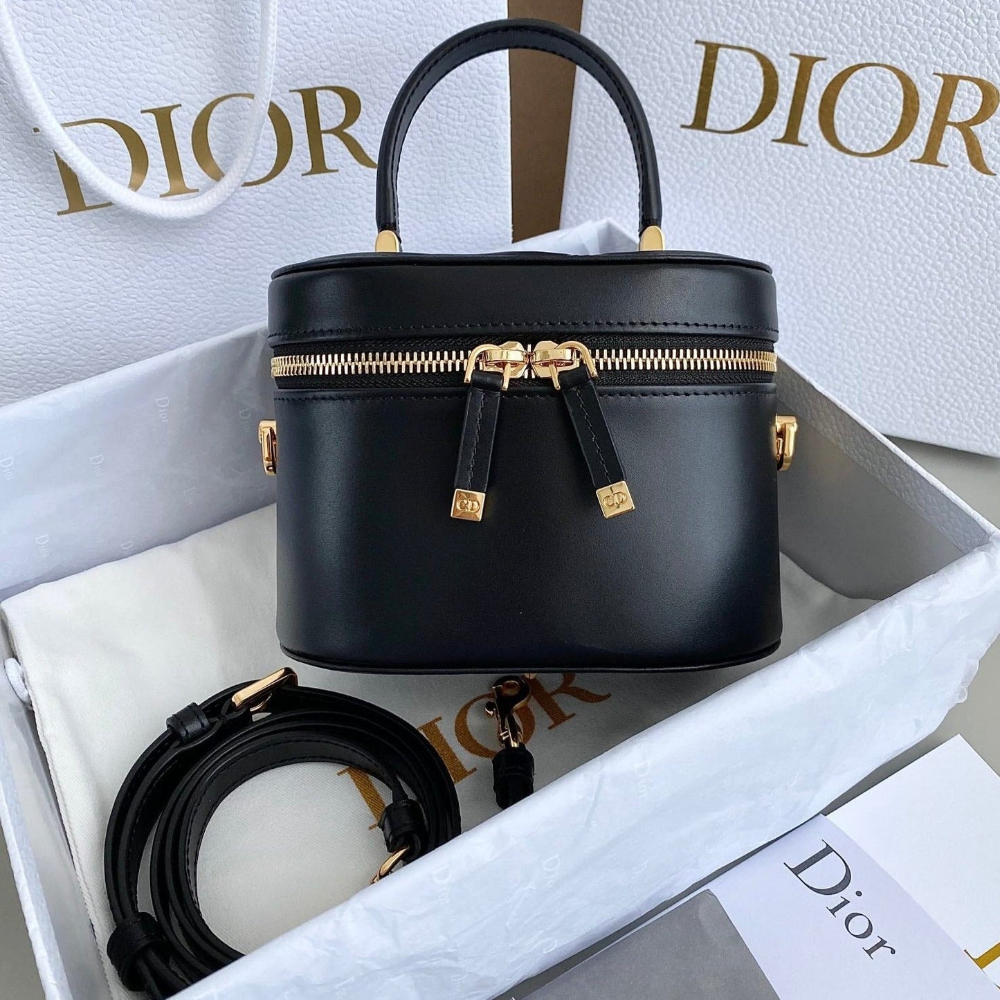 Luxury DiorSIGNATURE VANITY 16 IN BLACK LAMBSKIN