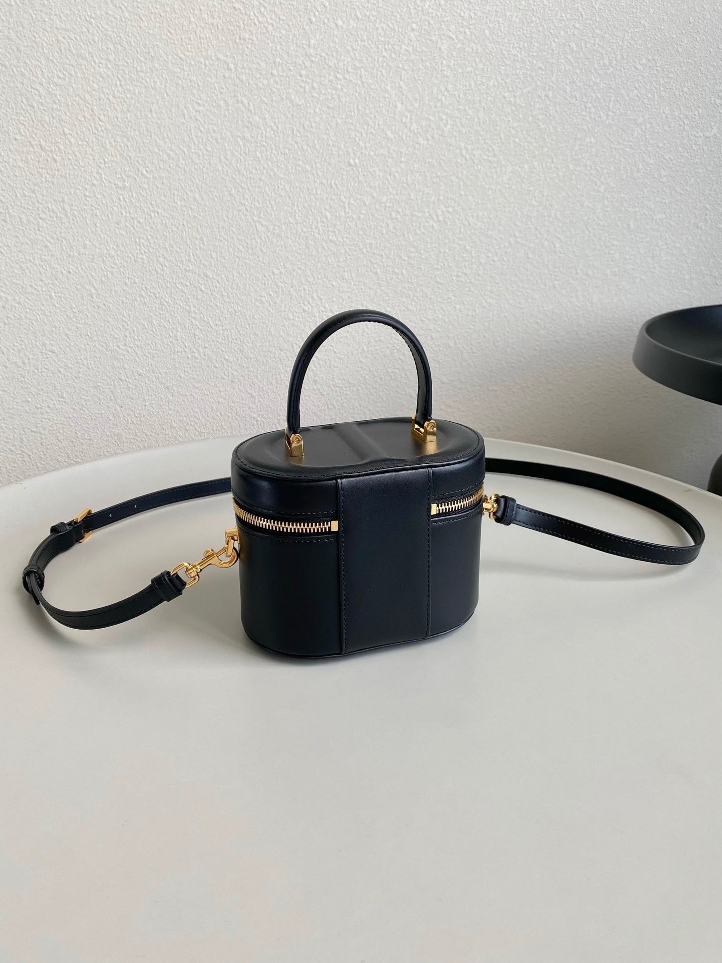 Luxury DiorSIGNATURE VANITY 16 IN BLACK LAMBSKIN