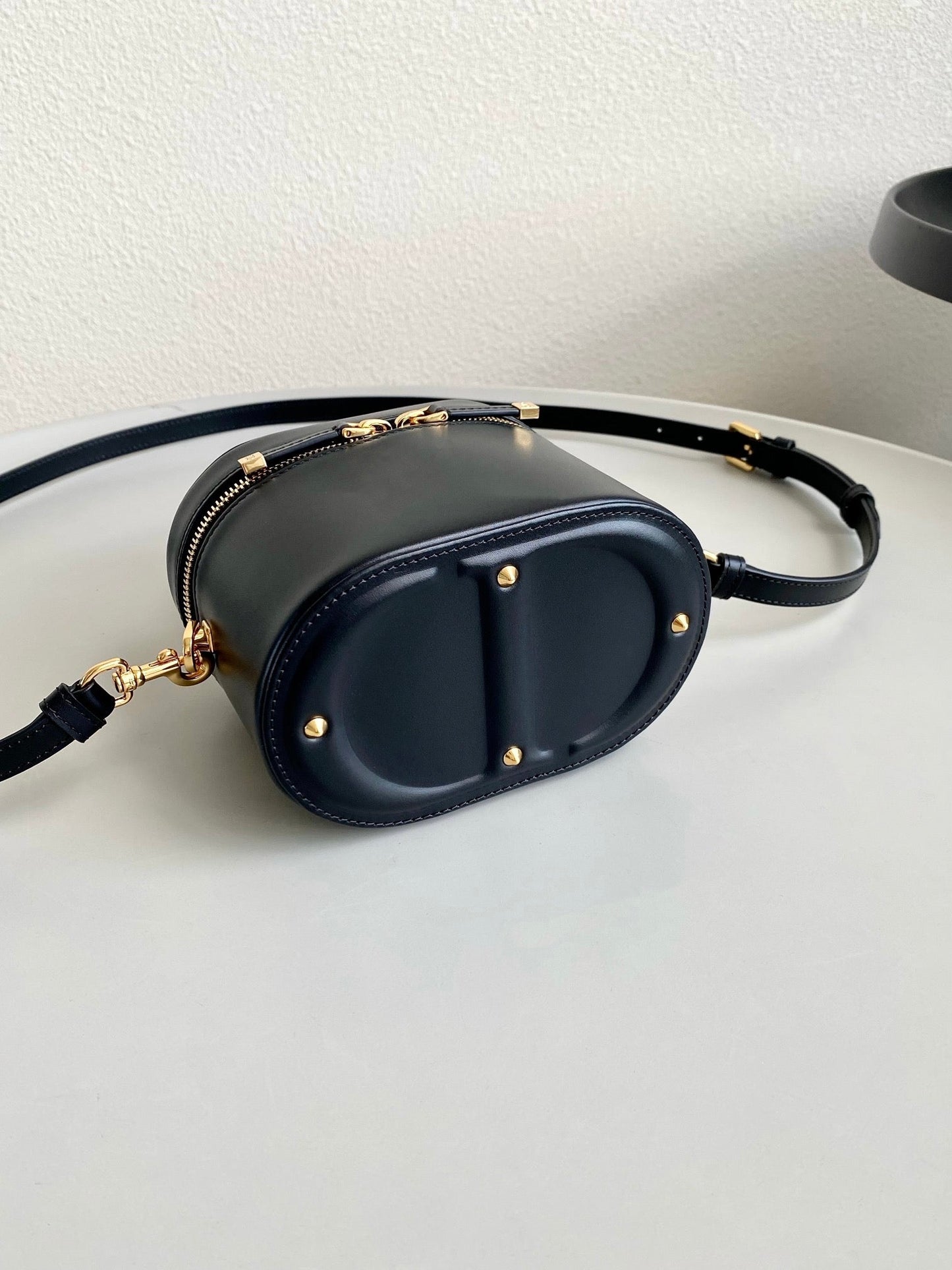 Luxury DiorSIGNATURE VANITY 16 IN BLACK LAMBSKIN