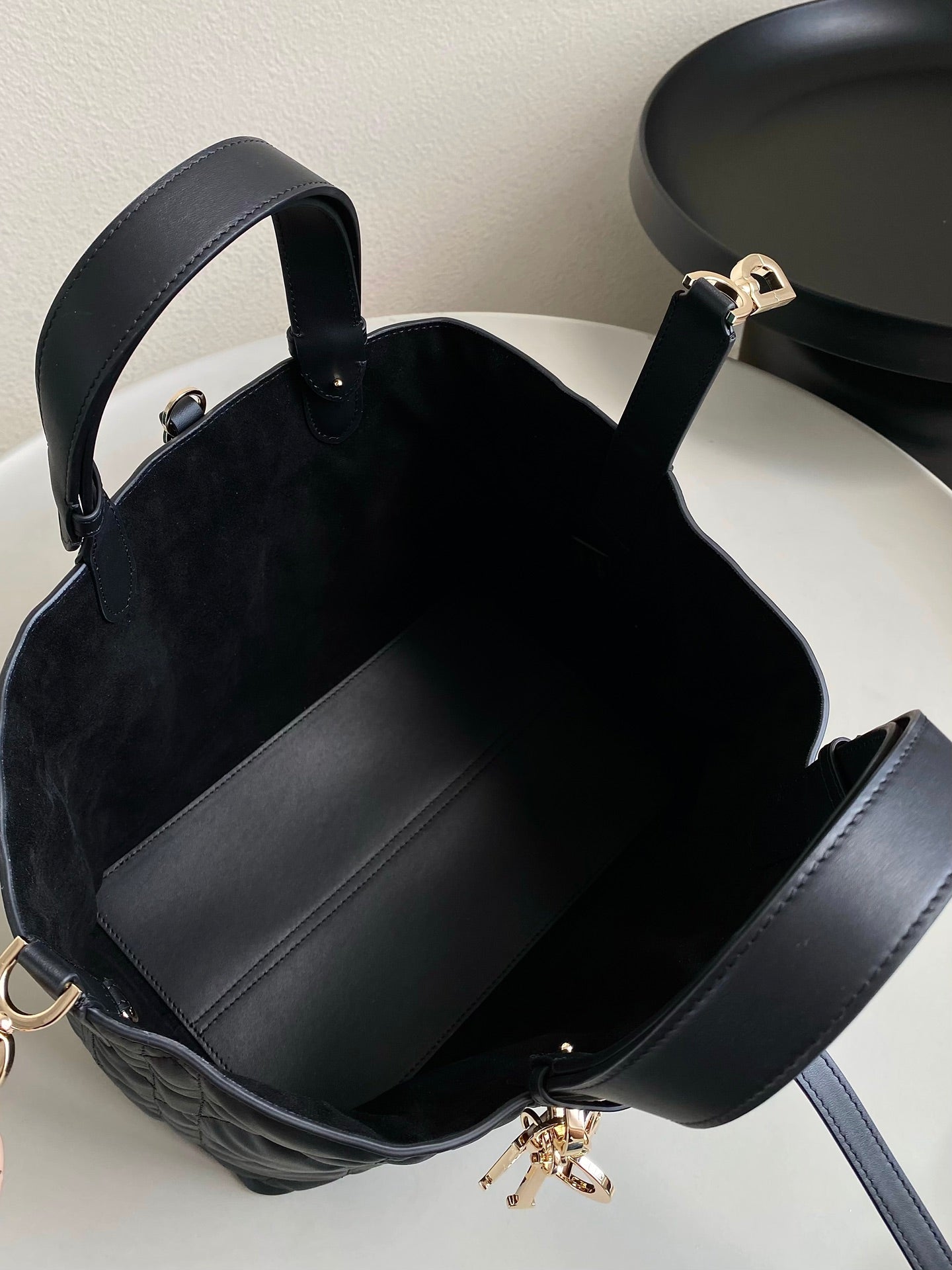 Luxury Diormedium toujours 28 black calfskin