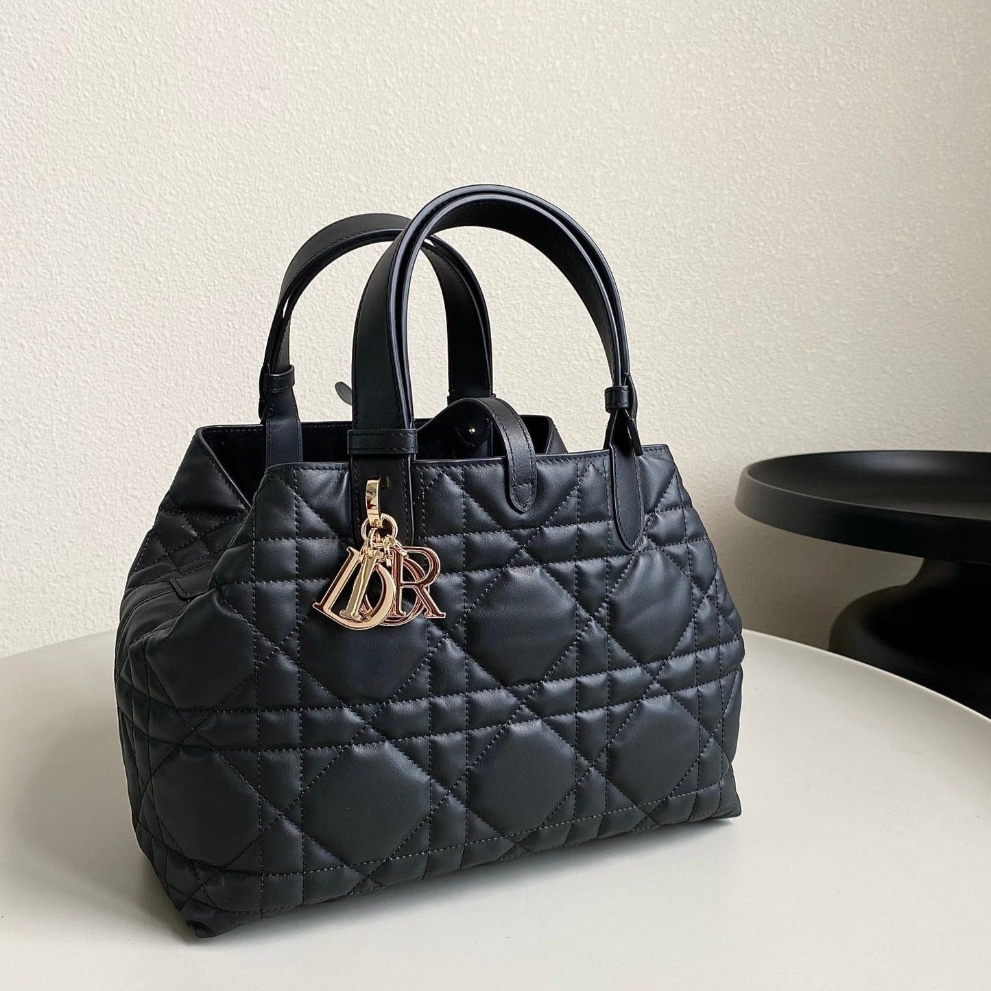 Luxury Diormedium toujours 28 black calfskin