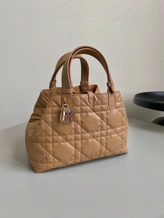 Luxury DiorTOUJOURS 28 BAG IN CAMEL BEIGE LAMBSKIN