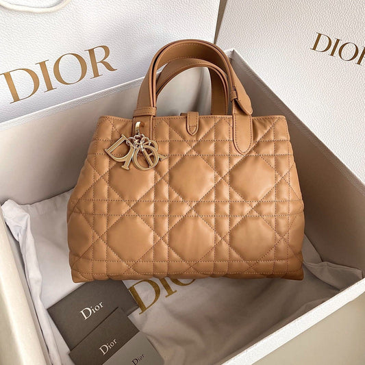 Luxury DiorTOUJOURS 28 BAG IN CAMEL BEIGE LAMBSKIN