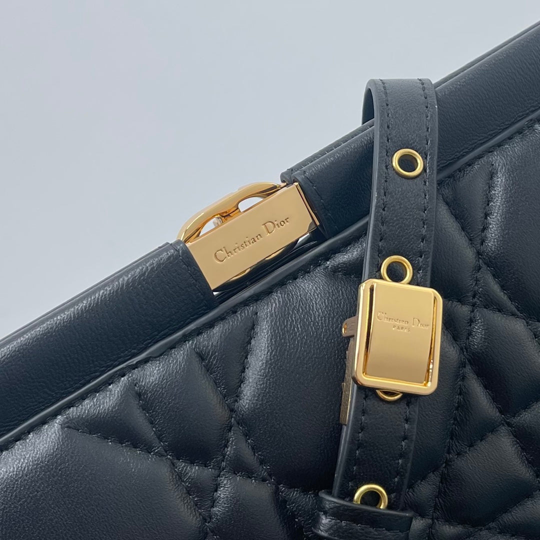 Luxury Diorcaro colle noire 27.5 black calfskin