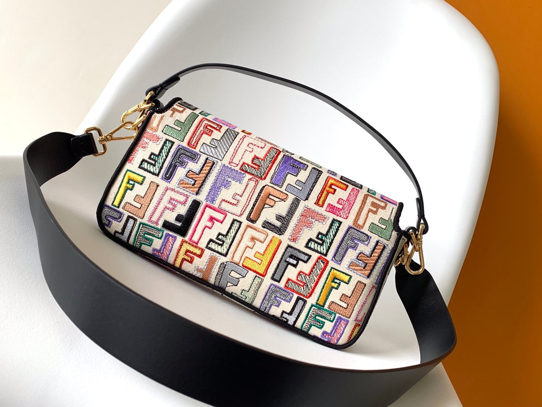 Luxury FendiFend Baguette Black and Multicolour Canvas Bag 27 with FF Embroidery Ghw