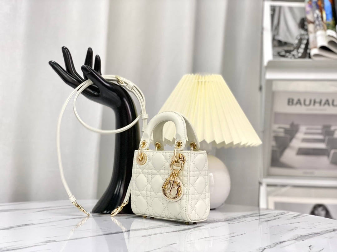 Luxury DiorMICRO LADY 12 BAG IN WHITE LAMBSKIN