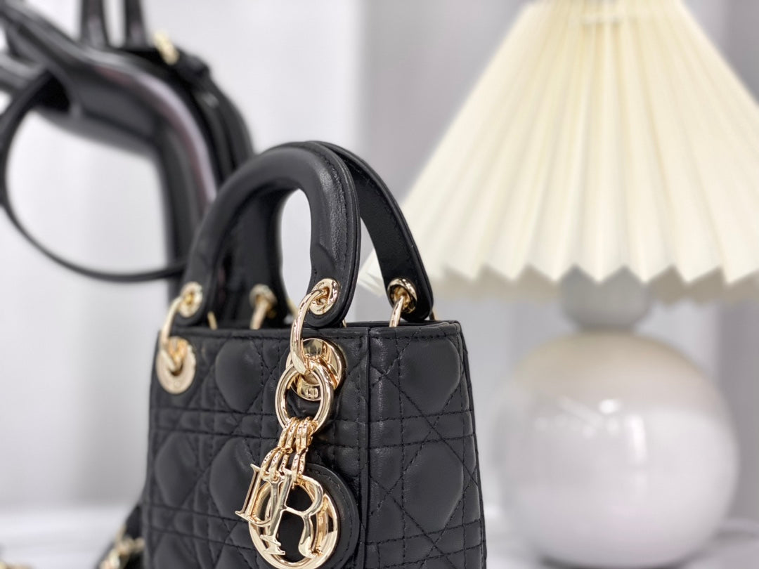 Luxury DiorMICRO LADY 12 BAG IN BLACK LAMBSKIN