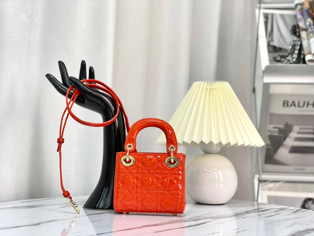 Luxury DiorMICRO LADY 12 BAG IN GLOSSY SCARLET RED LAMBSKIN