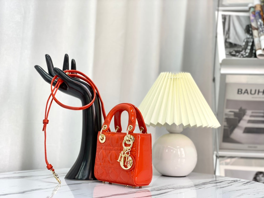 Luxury DiorMICRO LADY 12 BAG IN GLOSSY SCARLET RED LAMBSKIN