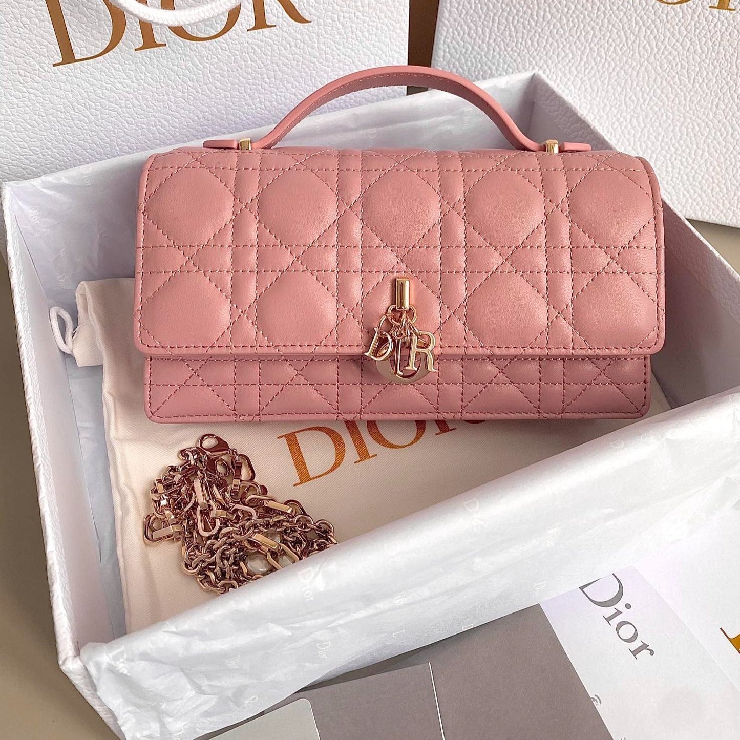 Luxury DiorLADY 21 CHAIN BAG IN HOT PINK LAMBSKIN