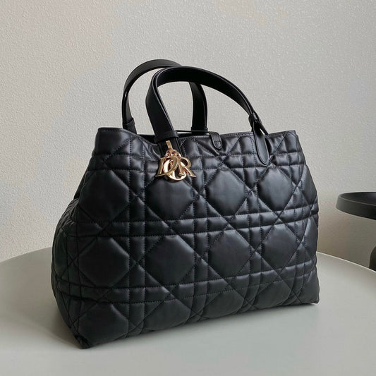 Luxury Diorlarge toujours 37 black calfskin