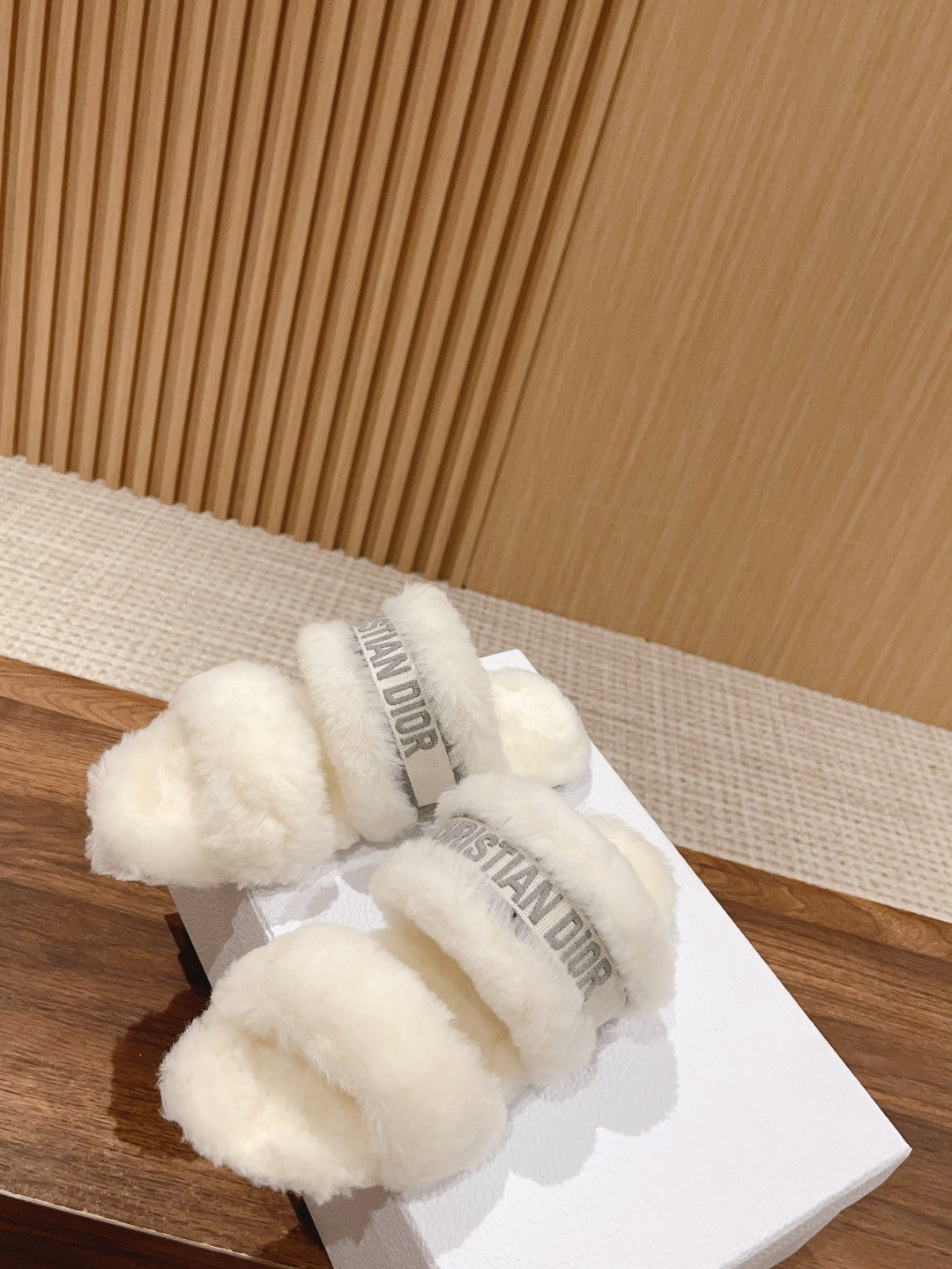 Luxury DiorSandal White Grey Fleece And Canvas Fabric