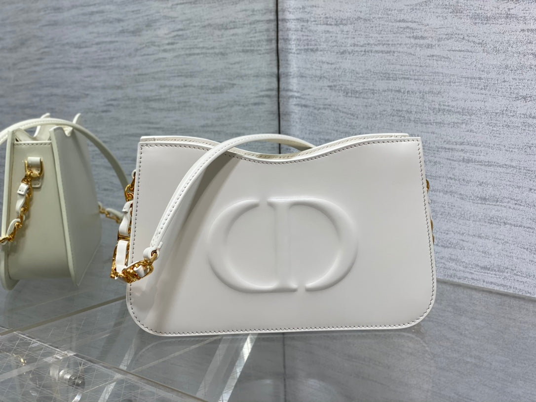 Luxury DiorHOBO SIGNATURE 23  BAG IN WHITE LAMBSKIN