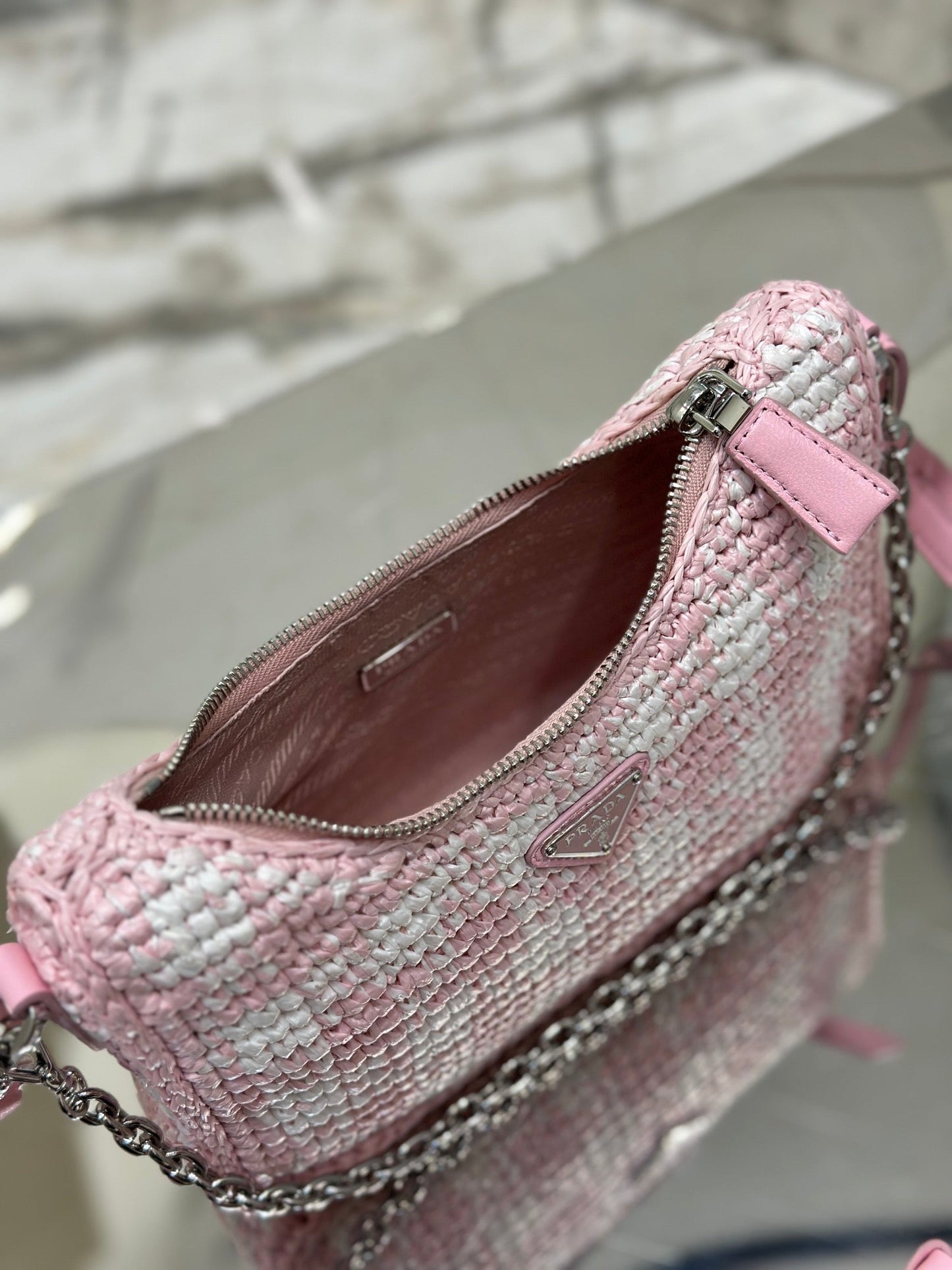 Luxury PradaCROCHET HOBO BAG 22 IN PINK MIX WHITE RAFFIA SILVER HARDWARE