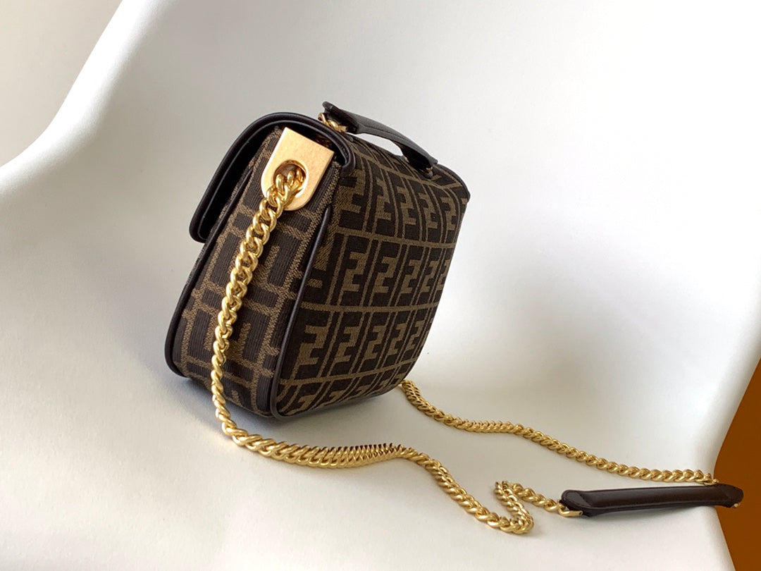 Luxury FendiFend Baguette 24 Brown FF Jacquard Fabric Bag Ghw