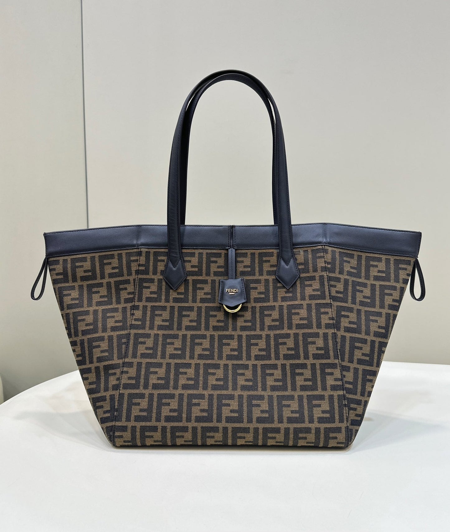 Luxury FendiLuxury FendiORIGAMI LARGE 33 BROWN MIX BLACK FF JACQUARD FABRIC BAG