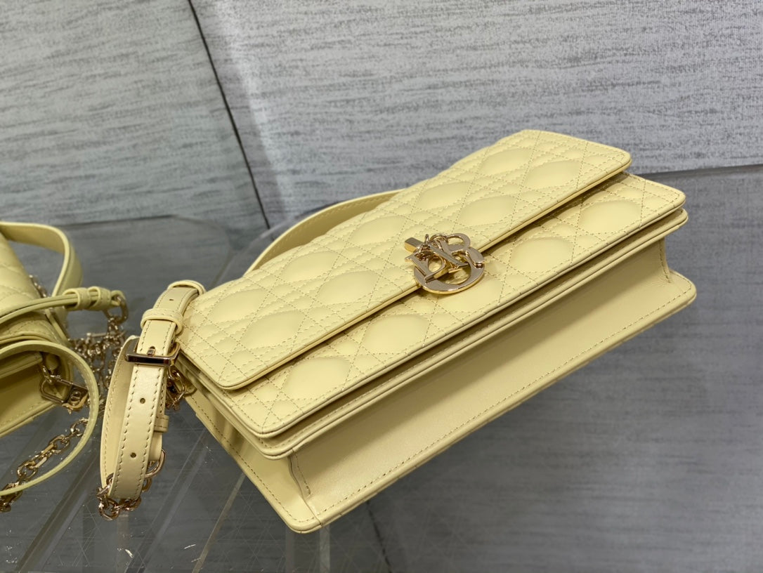 Luxury DiorMISS TOP HANDLE 24CM LIME LAMBSKIN