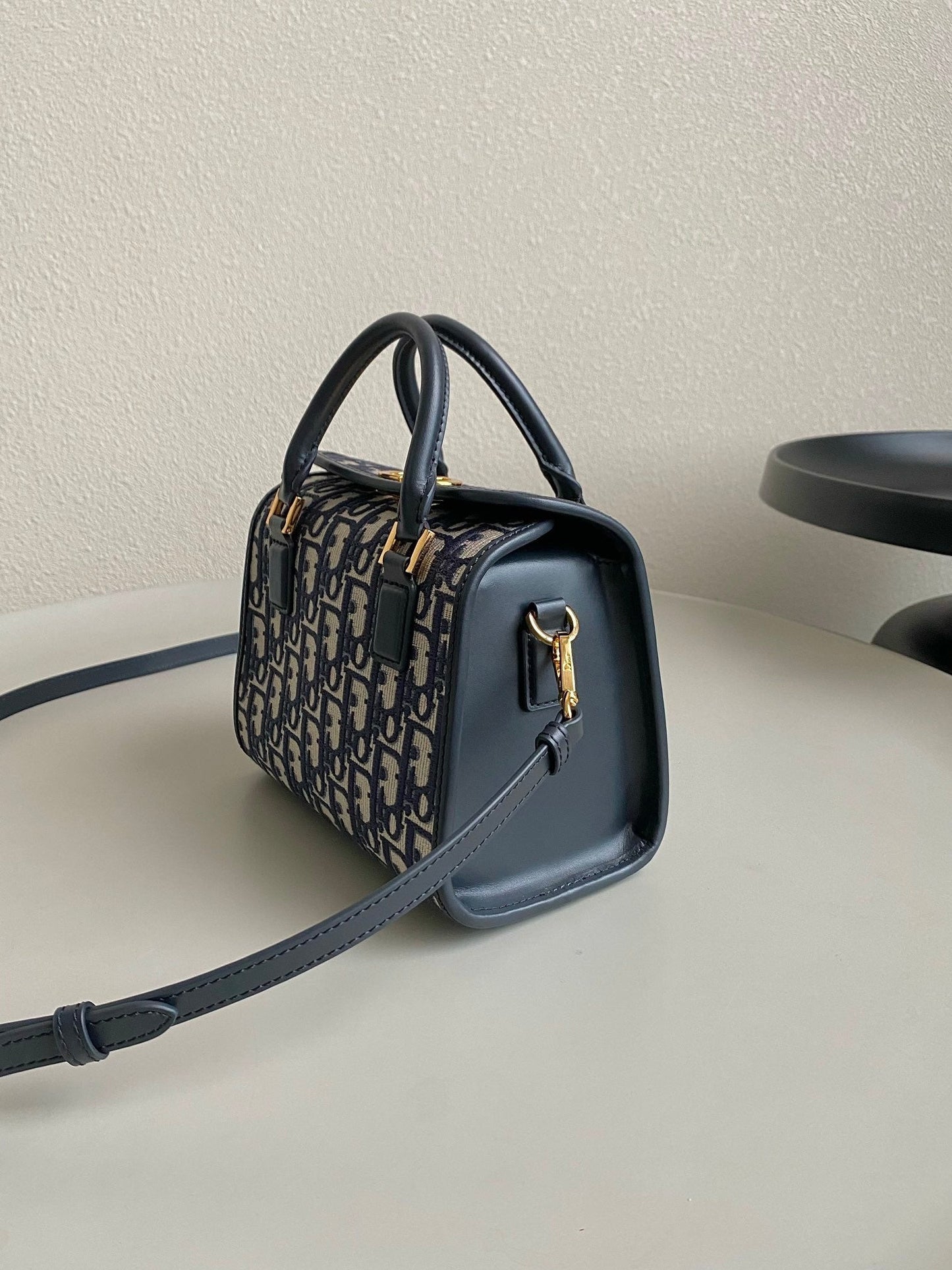 Luxury DiorBOSTON 20 HANDBAG IN BLUE OBLIQUE JACQUARD