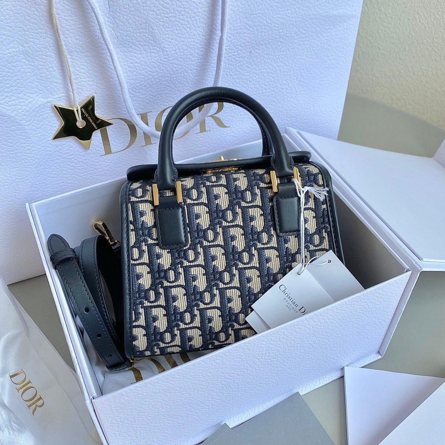 Luxury DiorBOSTON 20 HANDBAG IN BLUE OBLIQUE JACQUARD