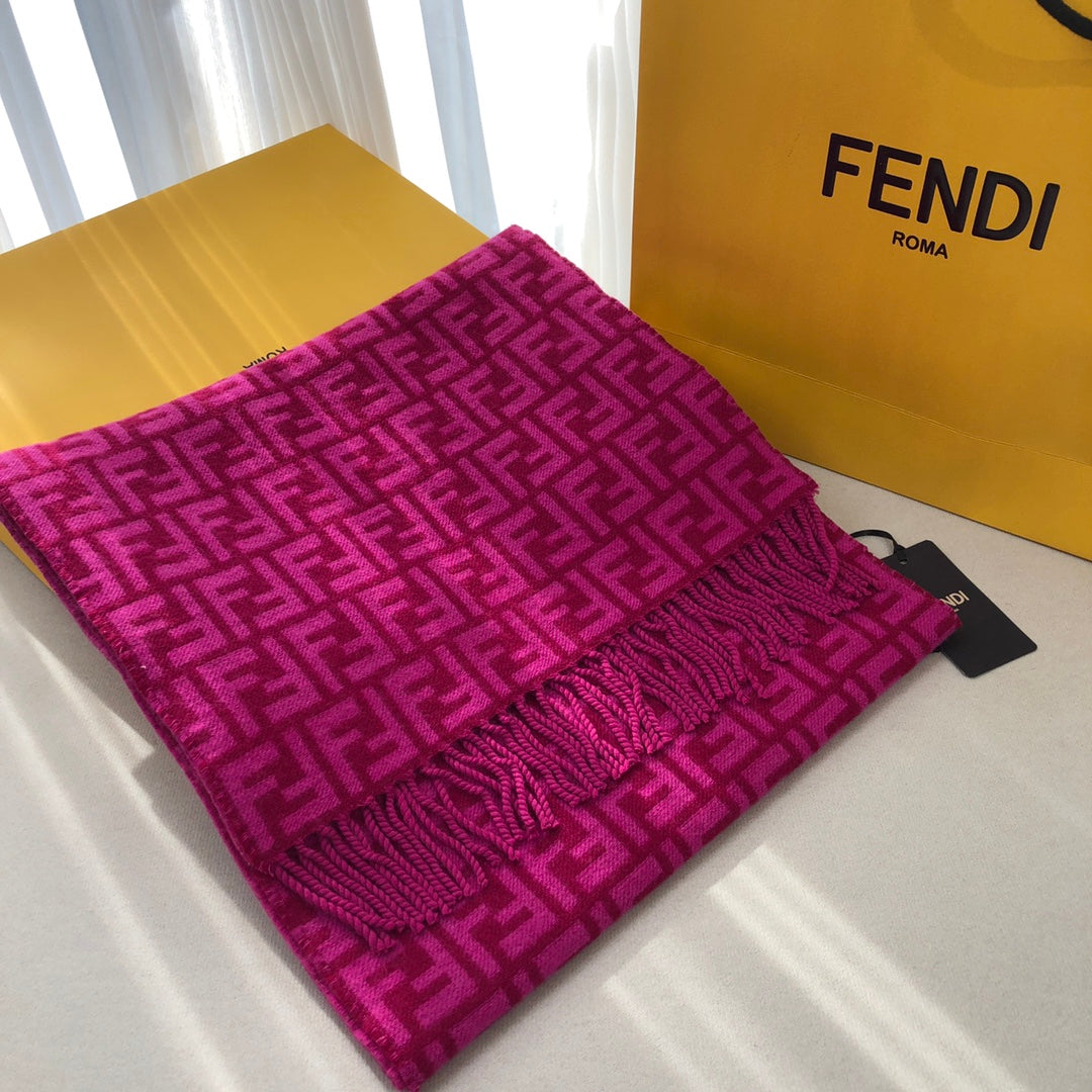 Luxury FendiFF 180 CM SCRAF IN MAGENTA PURPLE CASHMERE AND WOOL