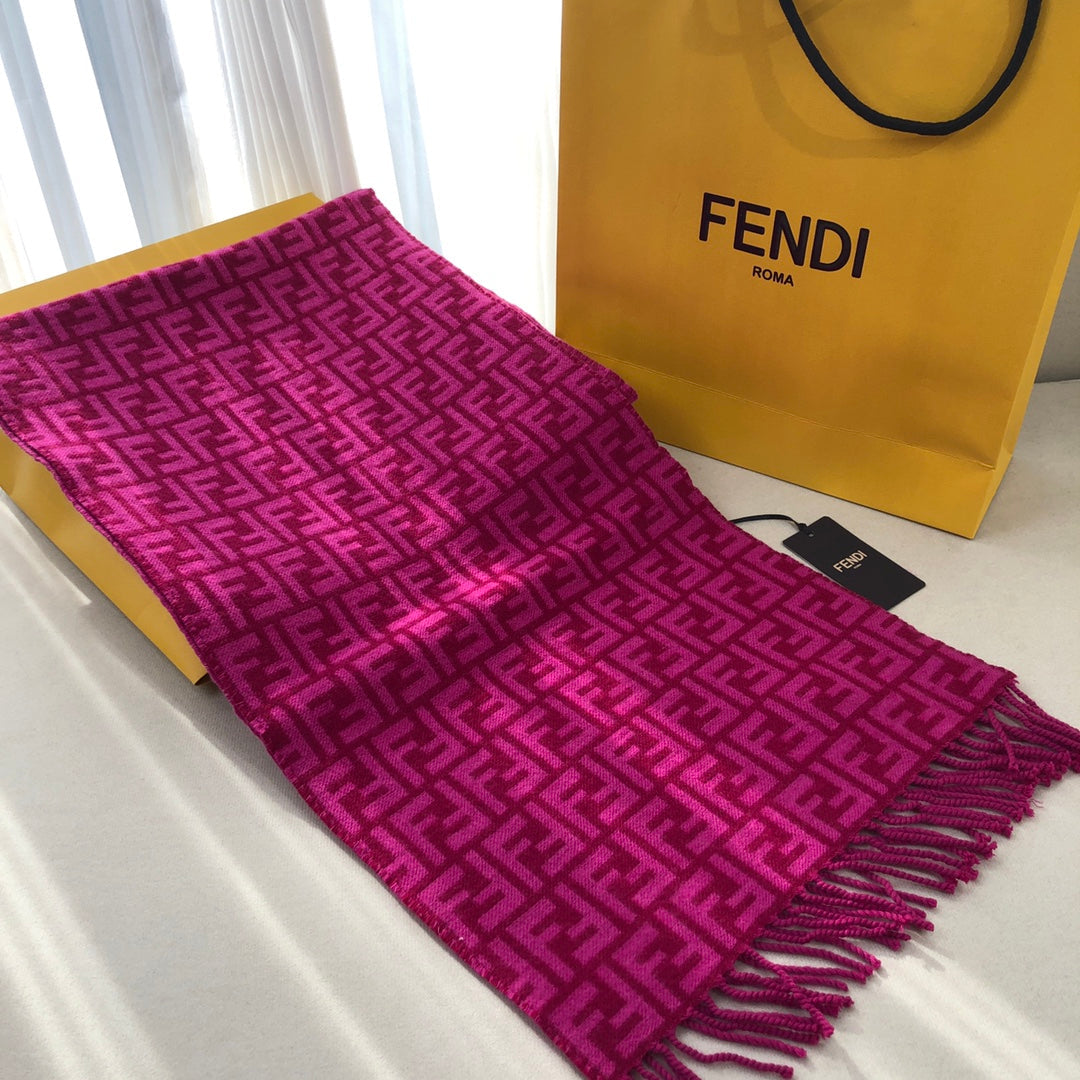 Luxury FendiFF 180 CM SCRAF IN MAGENTA PURPLE CASHMERE AND WOOL