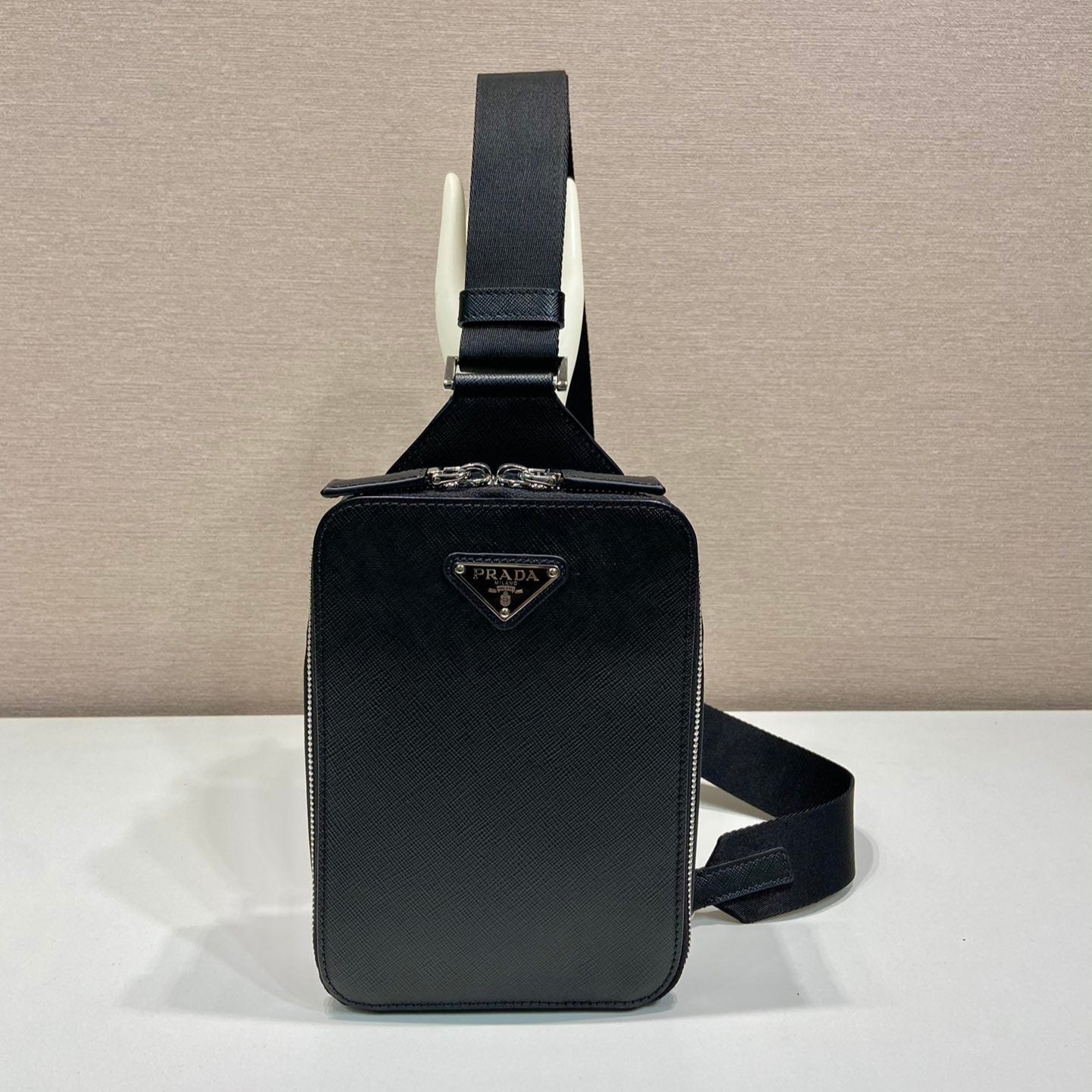 Luxury PradaCHEST BAG 20 IN BLACK SAFFIANO LEATHER