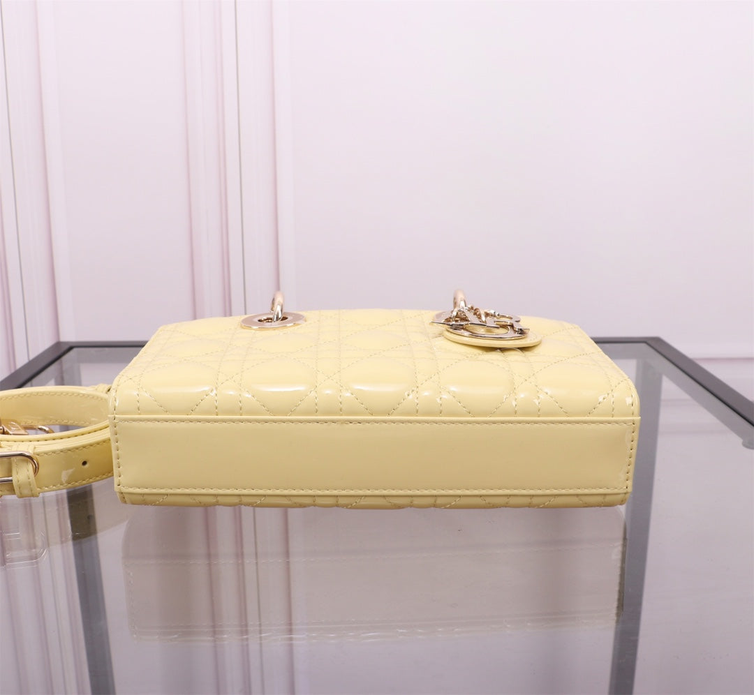 Luxury DiorSMALL LADY D-JOY 22 YELLOW LAMBSKIN