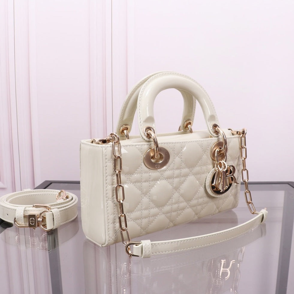 Luxury DiorMEDIUM LADY D-JOY 26 WHITE LAMBSKIN