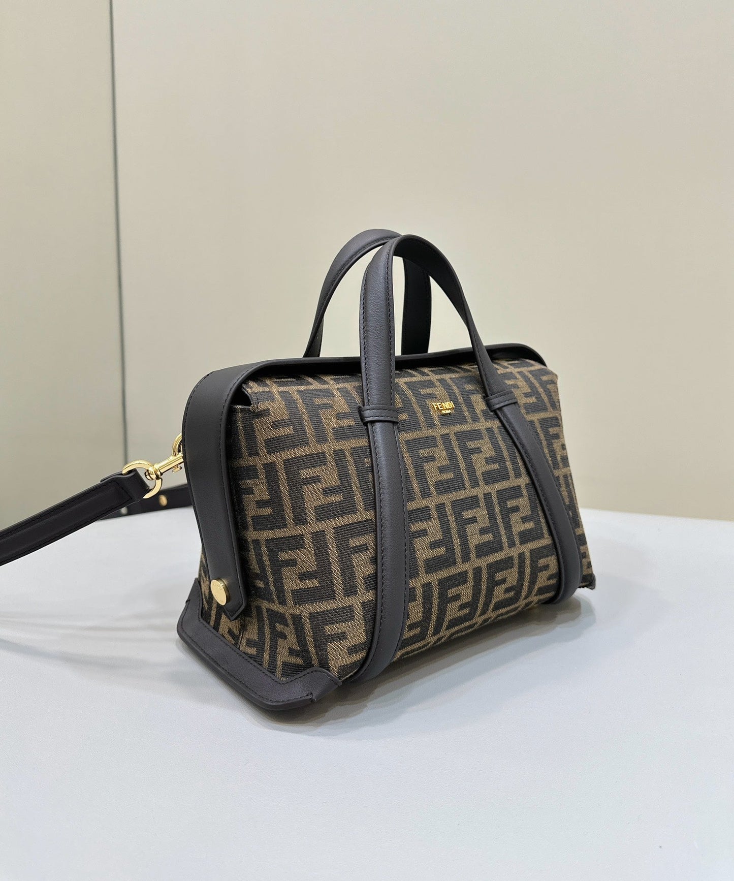 Luxury FendiLuxury Fendi27 BAG IN BROWN MIX BLACK JACQUARD FABRIC WITH CALFSKIN