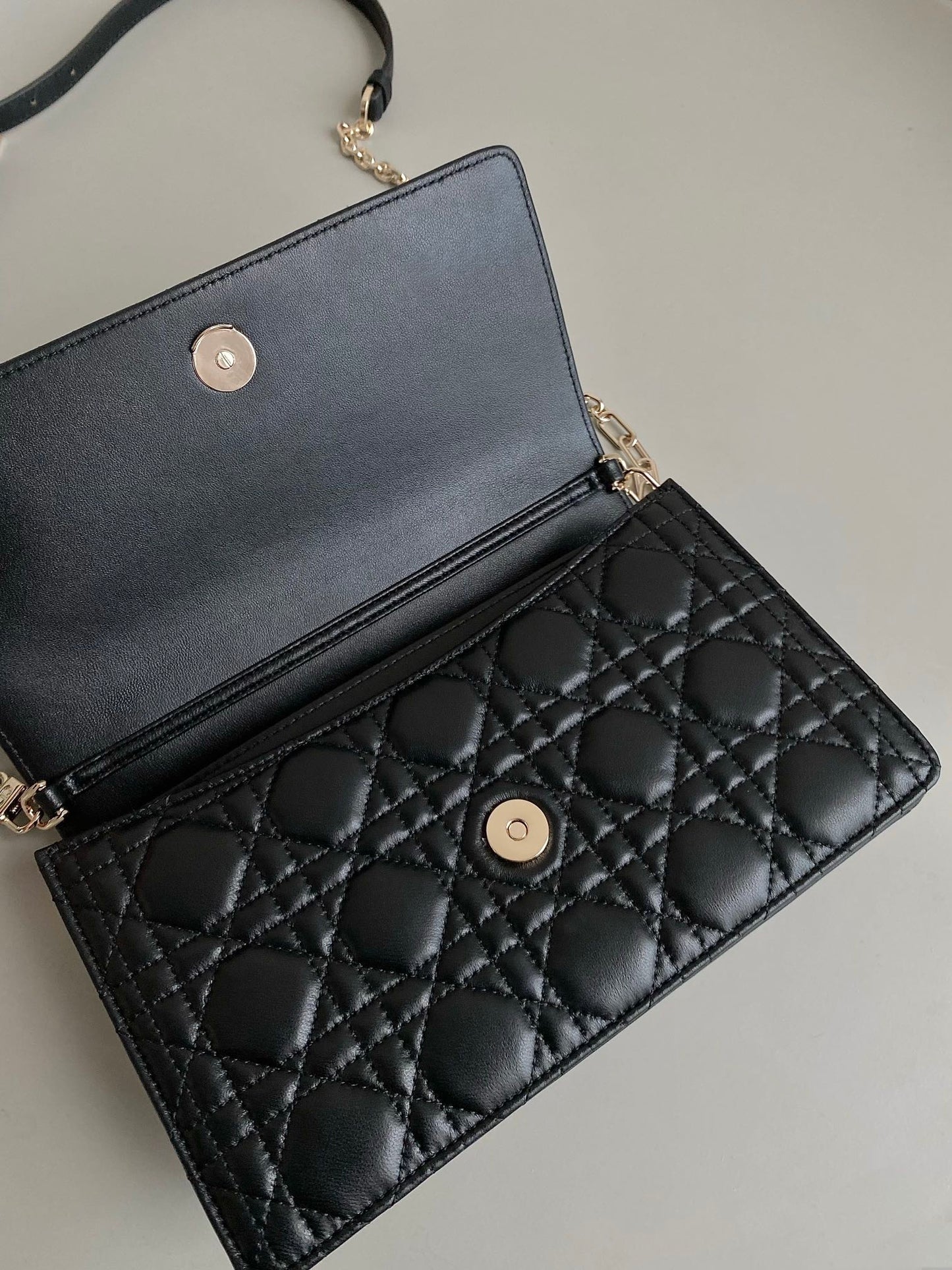 Luxury DiorMISS LADY 24 LARGE BAG IN BLACK LAMBSKIN