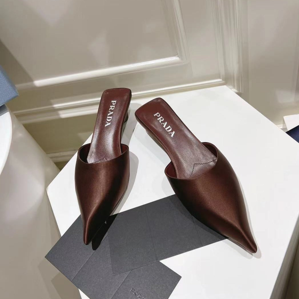 Luxury PradaPOINTED-TOE MULES CHOCOLATE SATIN