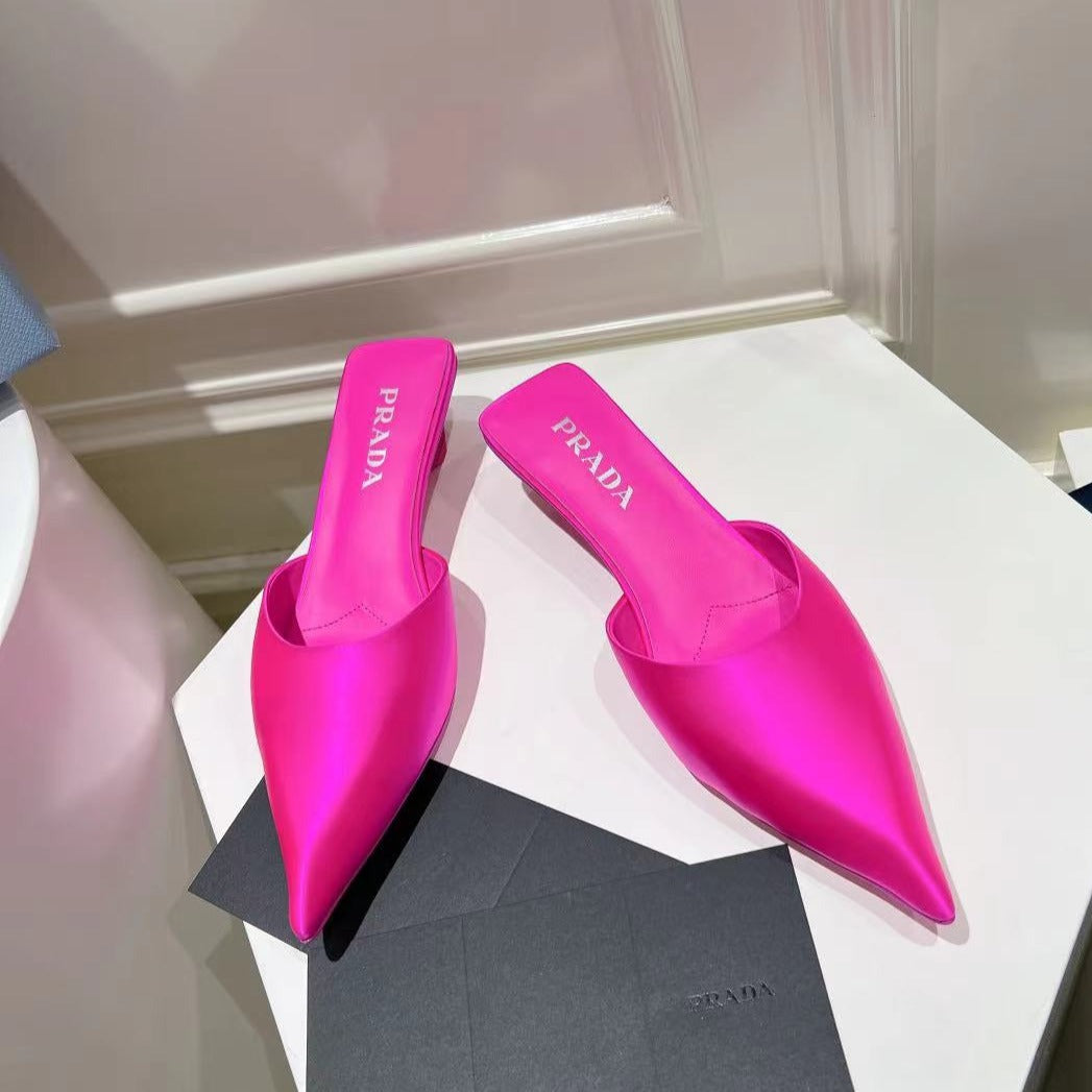 Luxury PradaPOINTED-TOE MULES BRIGHT PINK SATIN