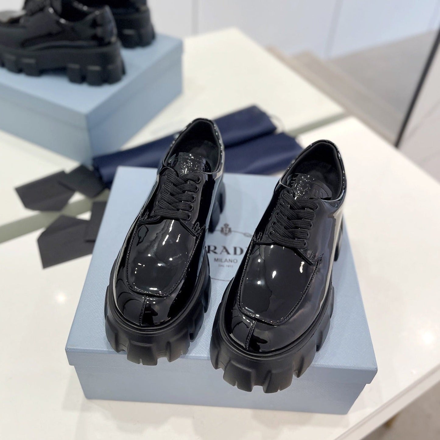 Luxury PradaBRUSHED LEATHER MONOLITH LACE-UP LOAFERS GLOSSY BLACK