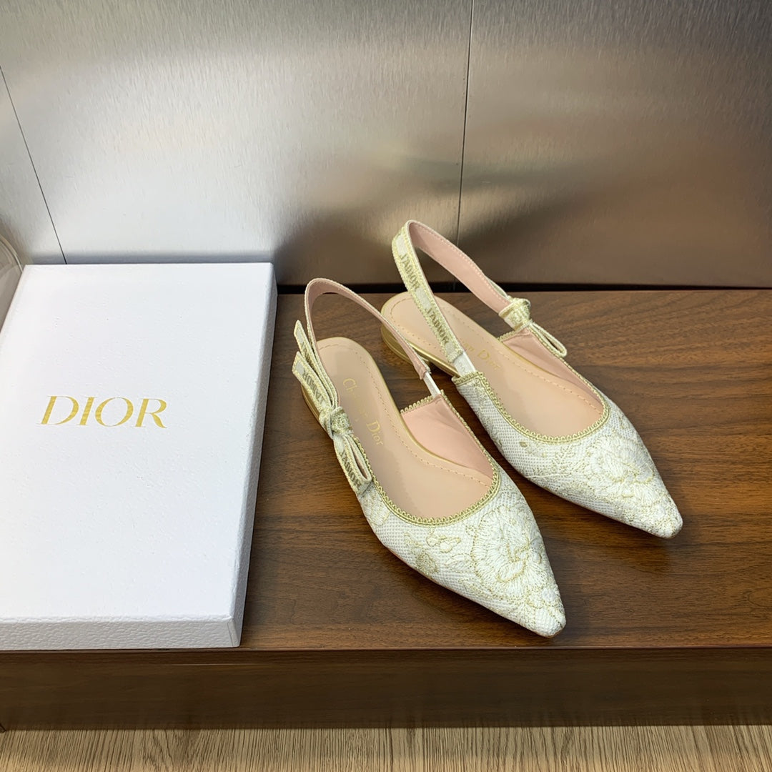 Luxury DiorJA Luxury DiorSlingback Flat White and Gold-Tone Toile de Jouy Mexico Embroidered Cotton with Metallic Thread
