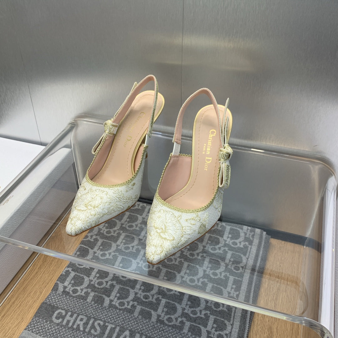 Luxury DiorJA Luxury DiorSlingback Pump 95 White and Gold-Tone Toile de Jouy Mexico Embroidered Cotton with Metallic Thread