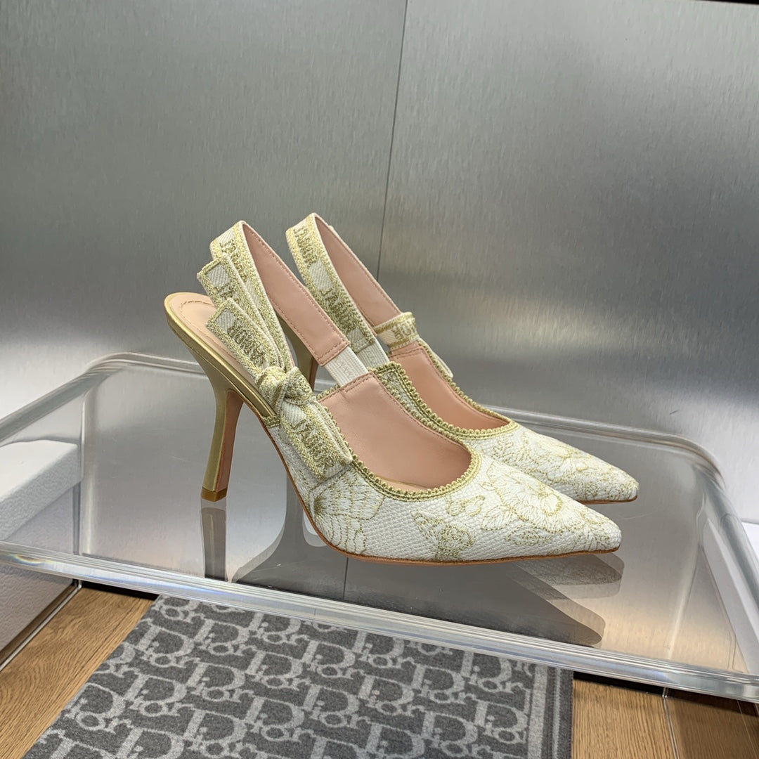 Luxury DiorJA Luxury DiorSlingback Pump 95 White and Gold-Tone Toile de Jouy Mexico Embroidered Cotton with Metallic Thread