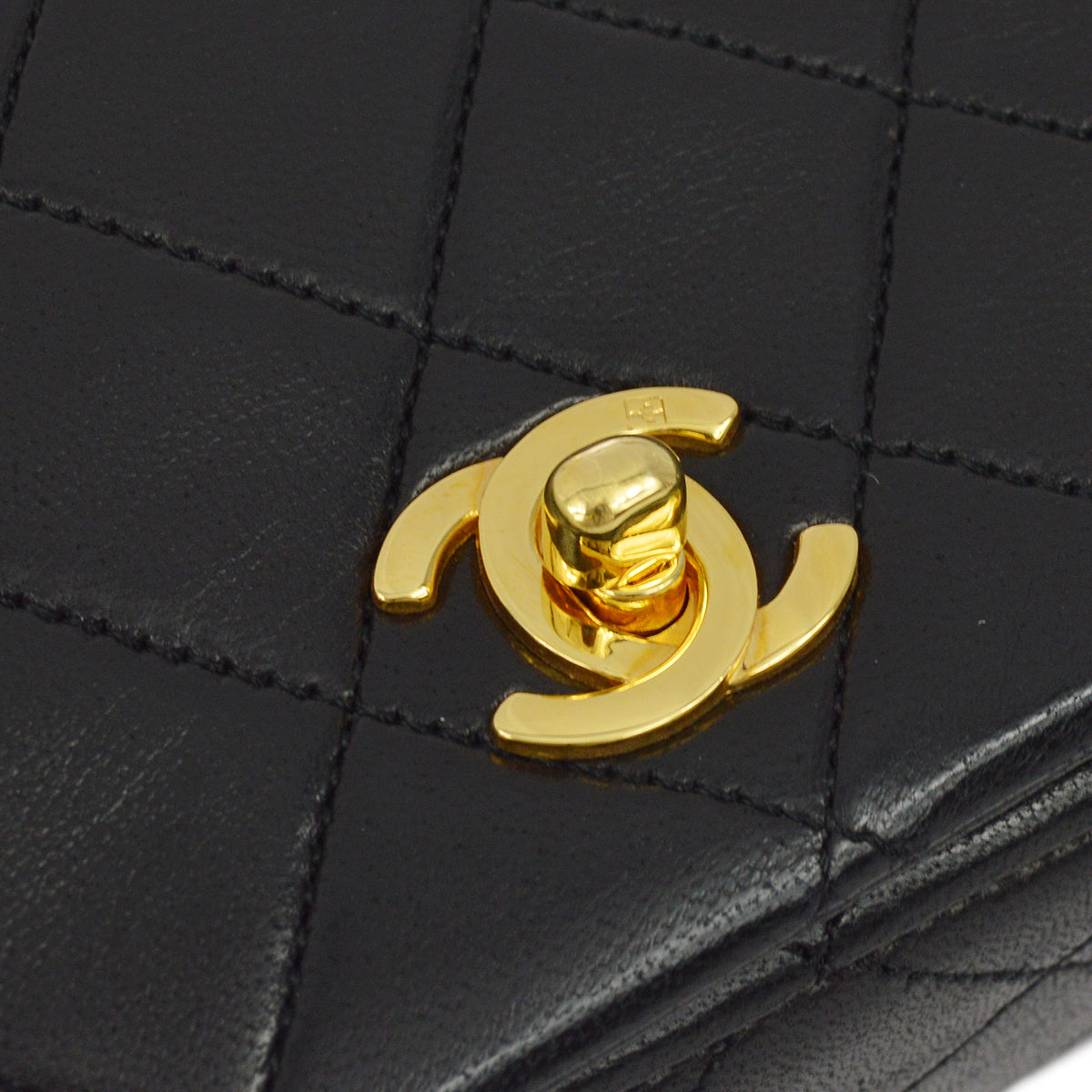 Luxury Chanel 1989-1991 Black Lambskin Turnlock Mini Full Flap Bag